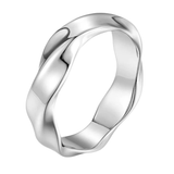 Women’s Stainless Steel Twisted Wave Ring